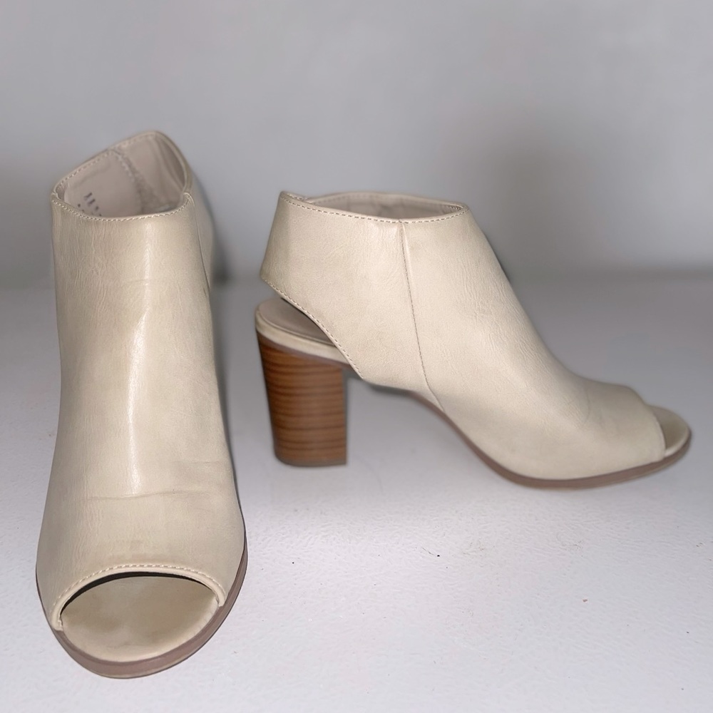 Sandals heels